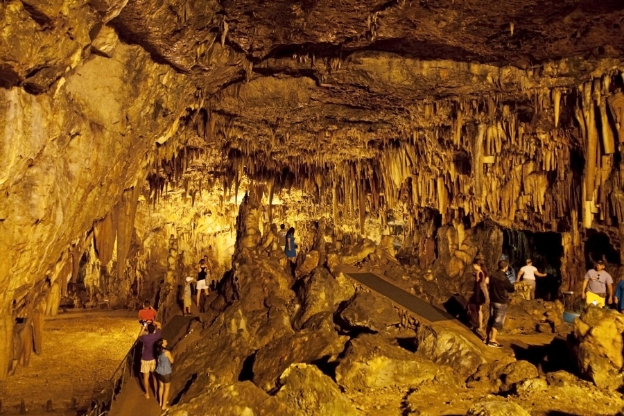 DROGARATI CAVE &amp; MELISSANI LAKE